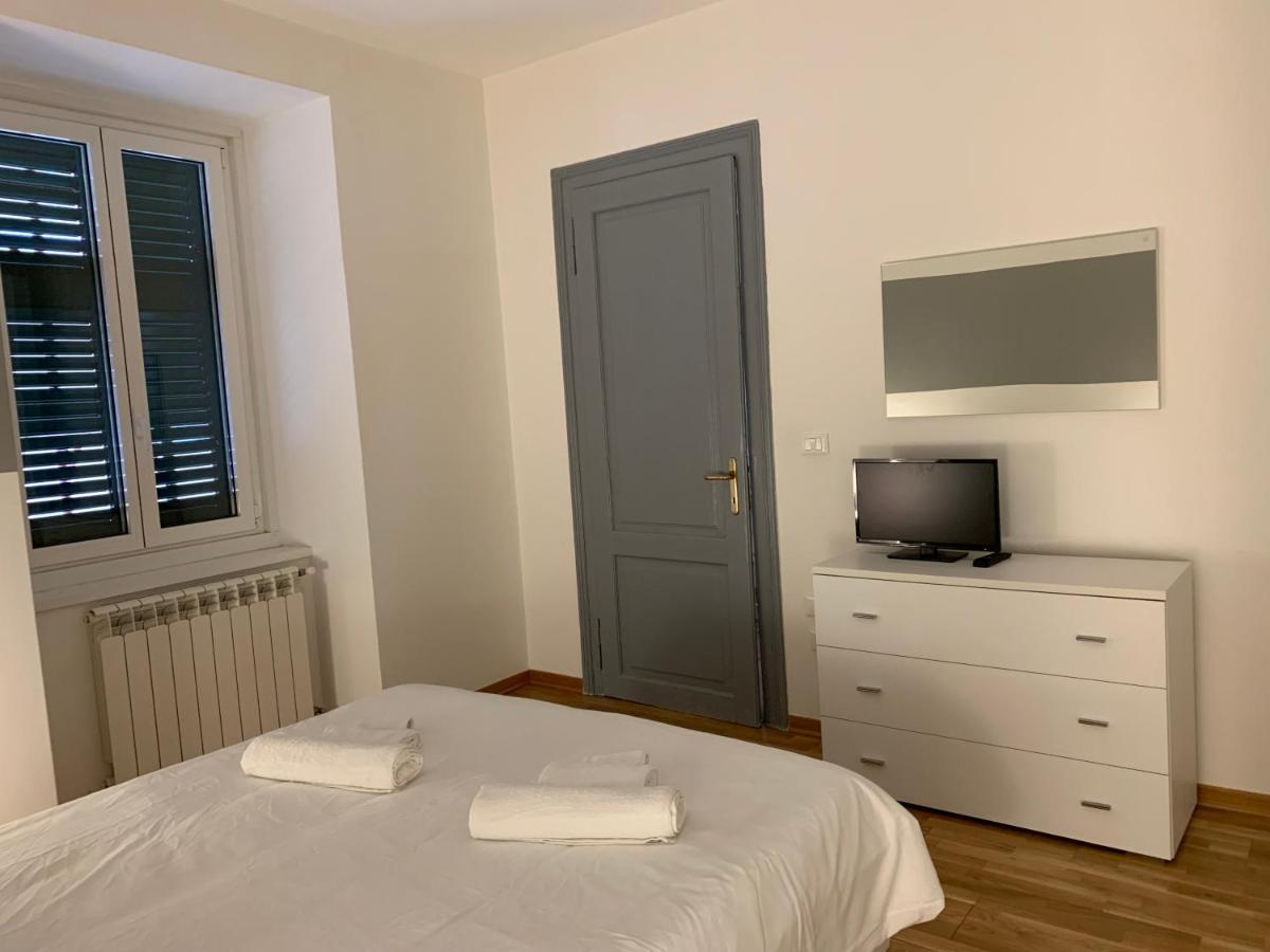 Giuliani 23 Apartment Τεργέστη Εξωτερικό φωτογραφία